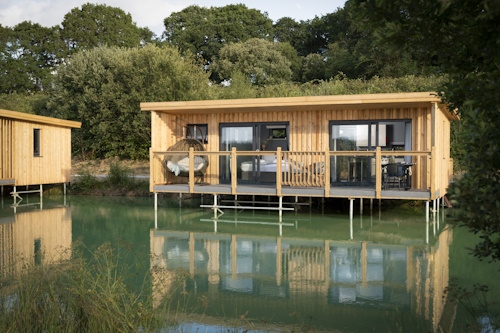 Stay & Fish at Clawford Lakes Resort & Spa - Holsworthy - Devon