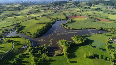 Carp Fishing Holidays - Dream Carp Holidays in France