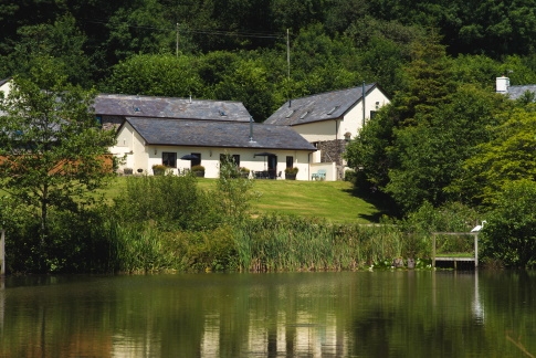 Lower Aylescott Fishing Breaks - My Favourite Cottages