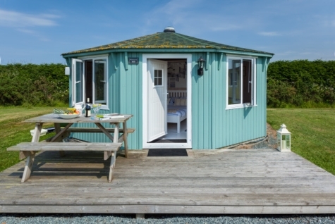Luxury Glamping wood cabin at coastal cabins glamping Luxury Glamping wood cabin at coastal cabins glamping