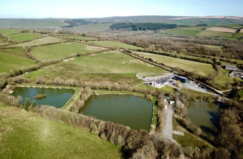 Oaktree Coarse Fishing Breaks - South Molton - Devon